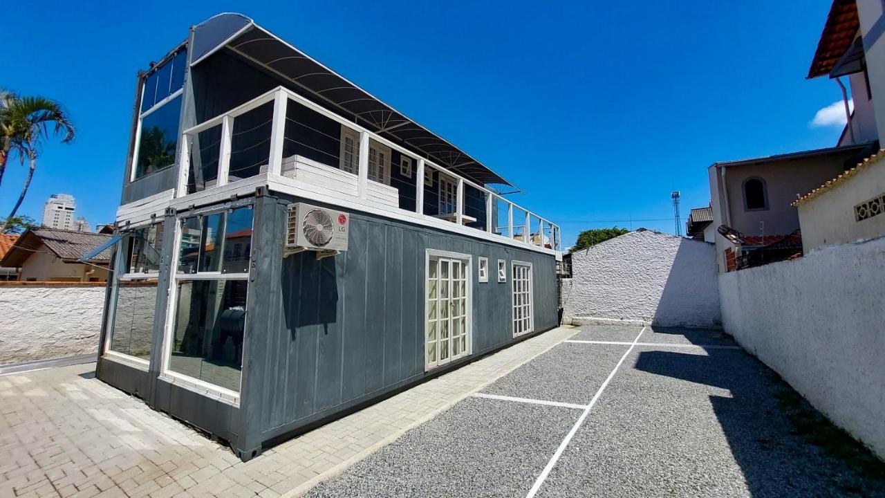 Marco Zero Containers 6 Apartment Balneario Camboriu Exterior photo